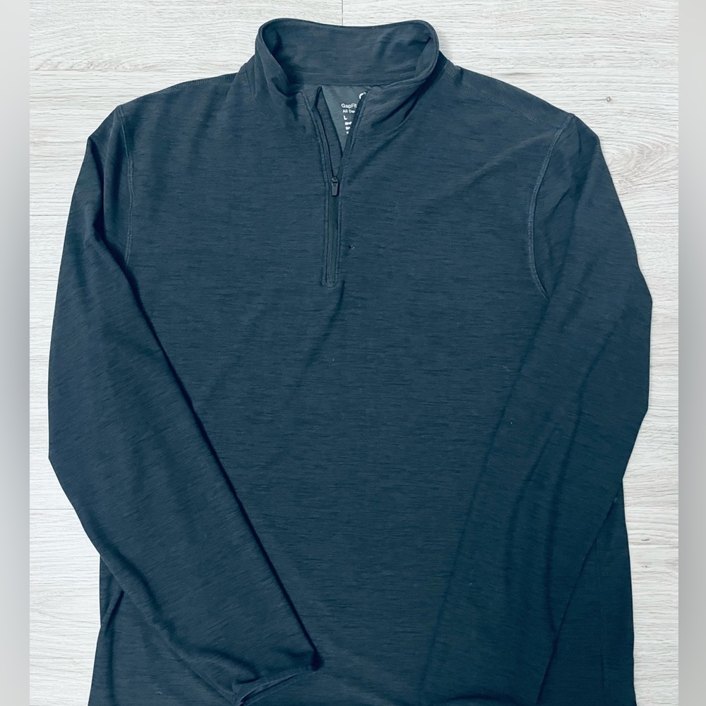 GAP FIT Performance Men’s Pullover 1/4 Zip Large